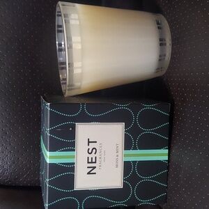 New in Box (NIB) NEST Moss and Mint Candle
